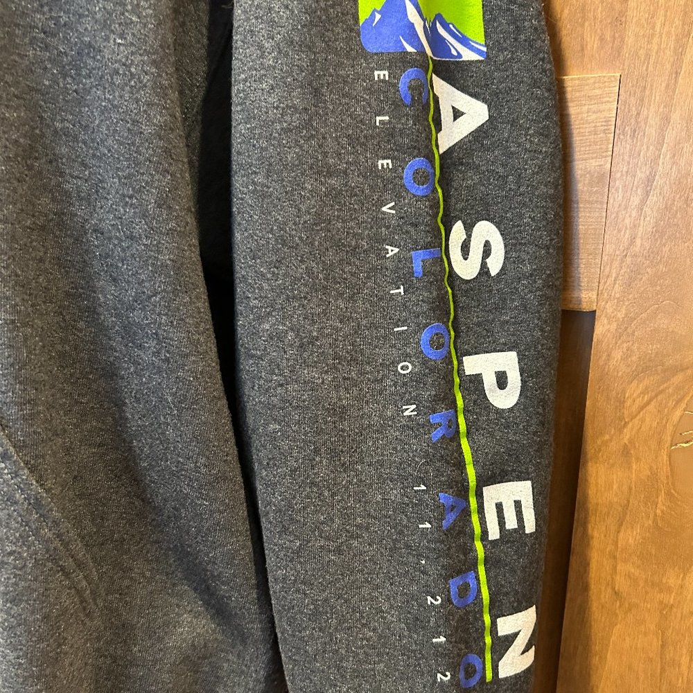 Aspen Mountain Ski Resort Hoodie (NEW) - Picture 11 of 12